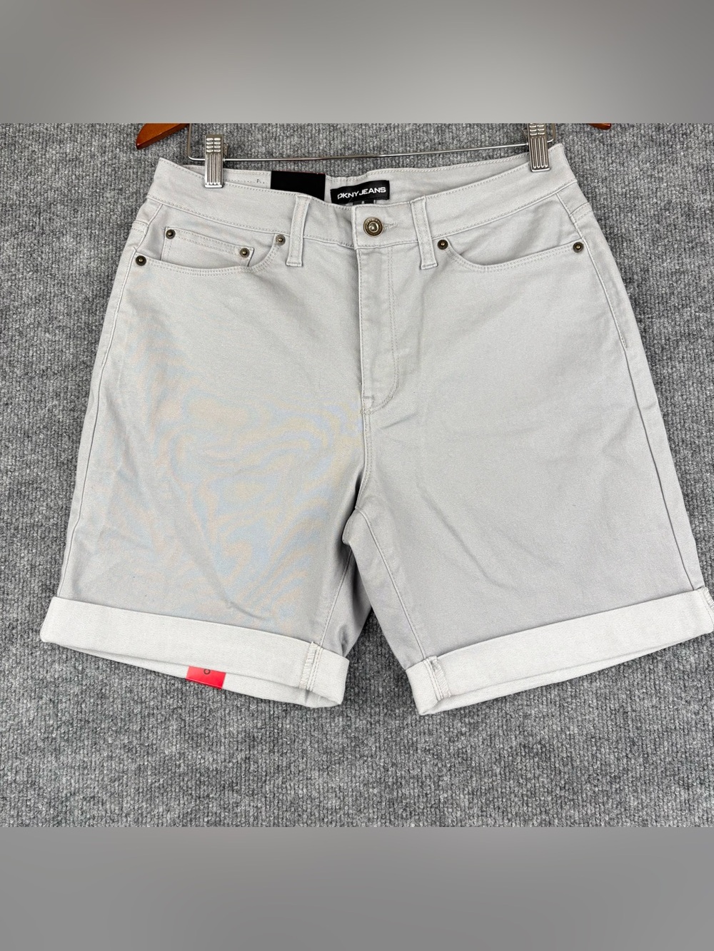 DKNY Jeans Women's Cuffed Shorts Stretch Denim Size 8 flint gray chino new